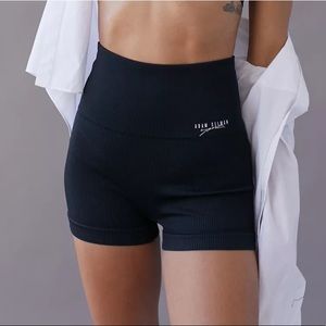 Adam Selman Sport seamless booty biker short | black
